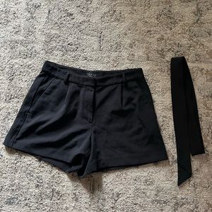 Loft Shorts with Tie Belt